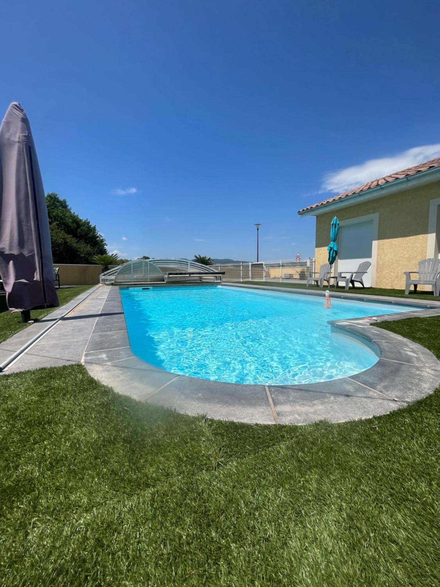 Chambres D'Hotes Chez Estelle Creches-sur-Saone Exterior photo